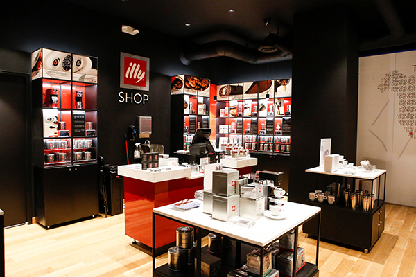 rd d illy  Caffe Opens Flagship in San Francisco