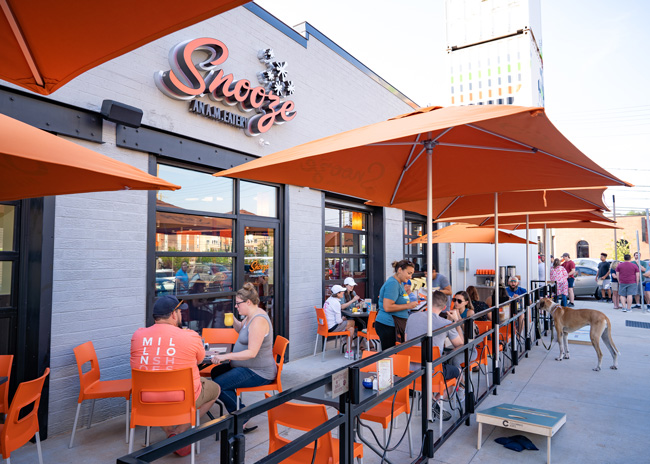 snooze Plaza Midwood Exterior