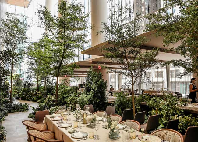 Daniel Boulud's French Showpiece with a Manhattan View, Le Pavillon