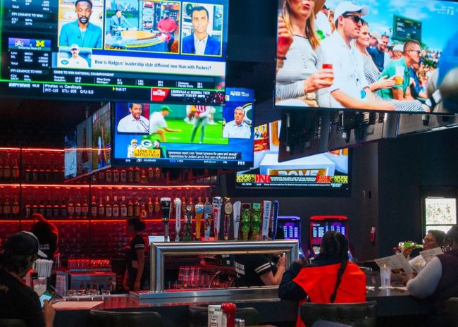 Sports Bars So Popular All Year Long