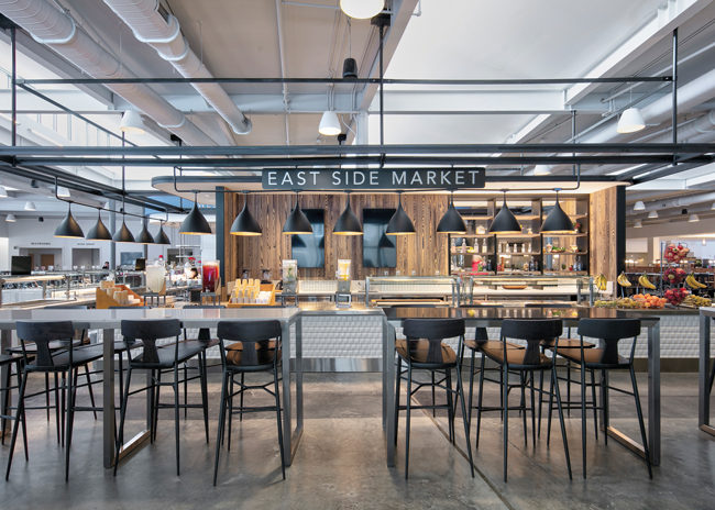 East Side Market is one of the quadrants in Cornell University’s Morrison Dining. Design by Champalimaud Design. Image courtesy of Melissa Hom, courtesy of Cornell University