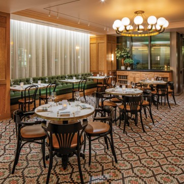 bistro du jour credit joseph d. trandsc07815 edit