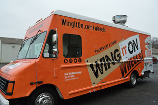 Connecticut Wing Chain Adds Food Truck